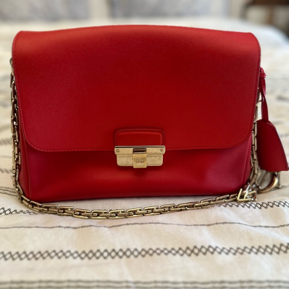 CHRISTIAN DIOR 
Calfskin Small Diorling Red